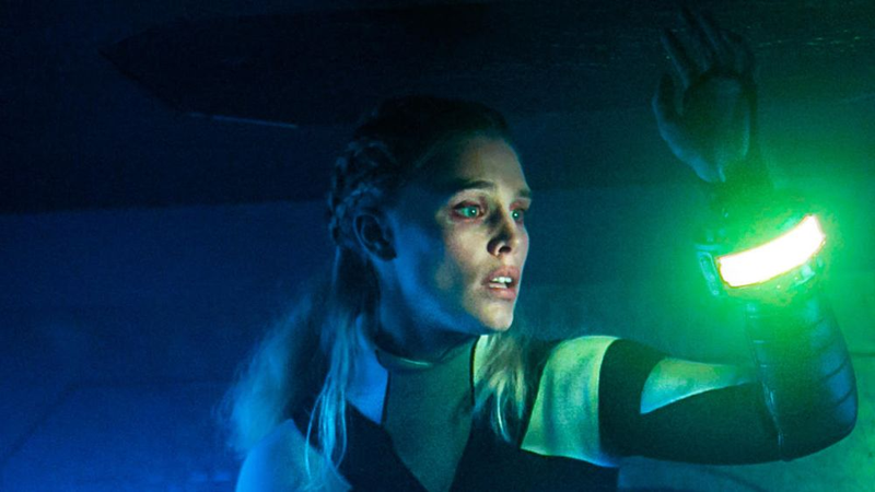 Illustration for article titled Does New Rise of Skywalker Behind-the-Scenes Footage Reveal a Surprise Return?
